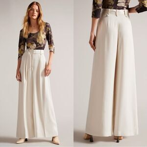 NWT Ted Baker Eliziie Cream Pants Pleated Wide Leg Size 6